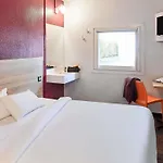Hotelf1 Le Havre Est - *
