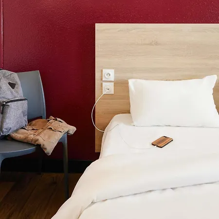 Hotelf1 Le Havre Rénové