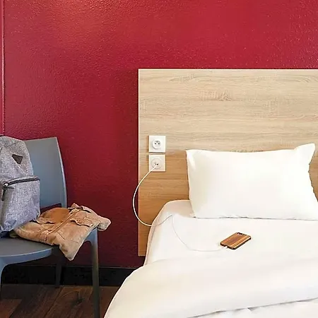Hotel Hotelf1 *